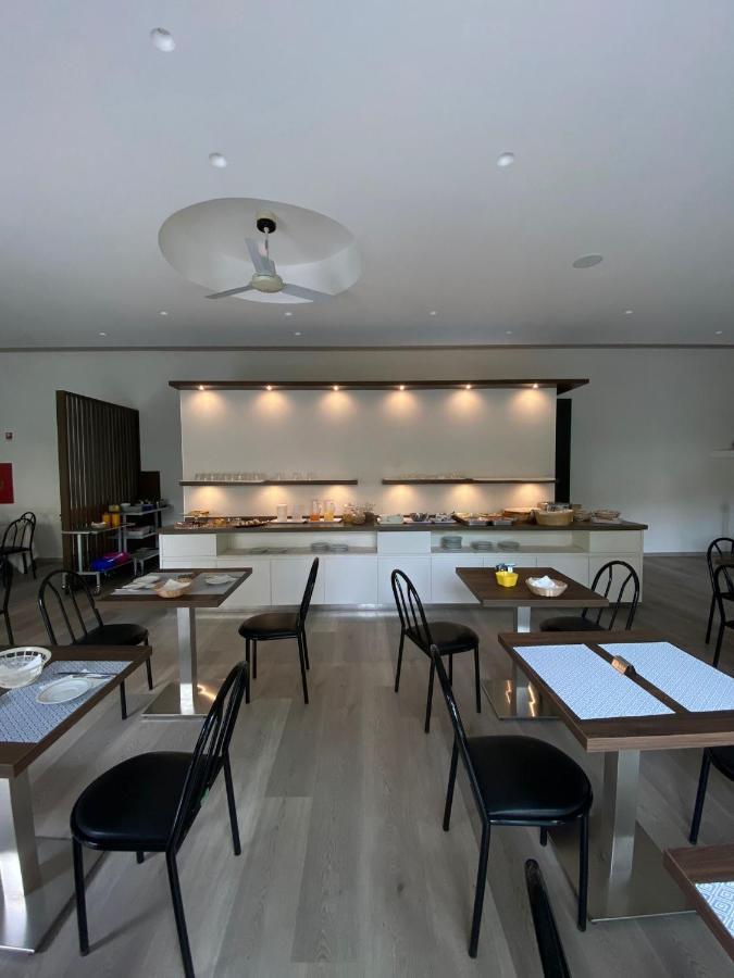Hotel Dafne Punta Marina Esterno foto