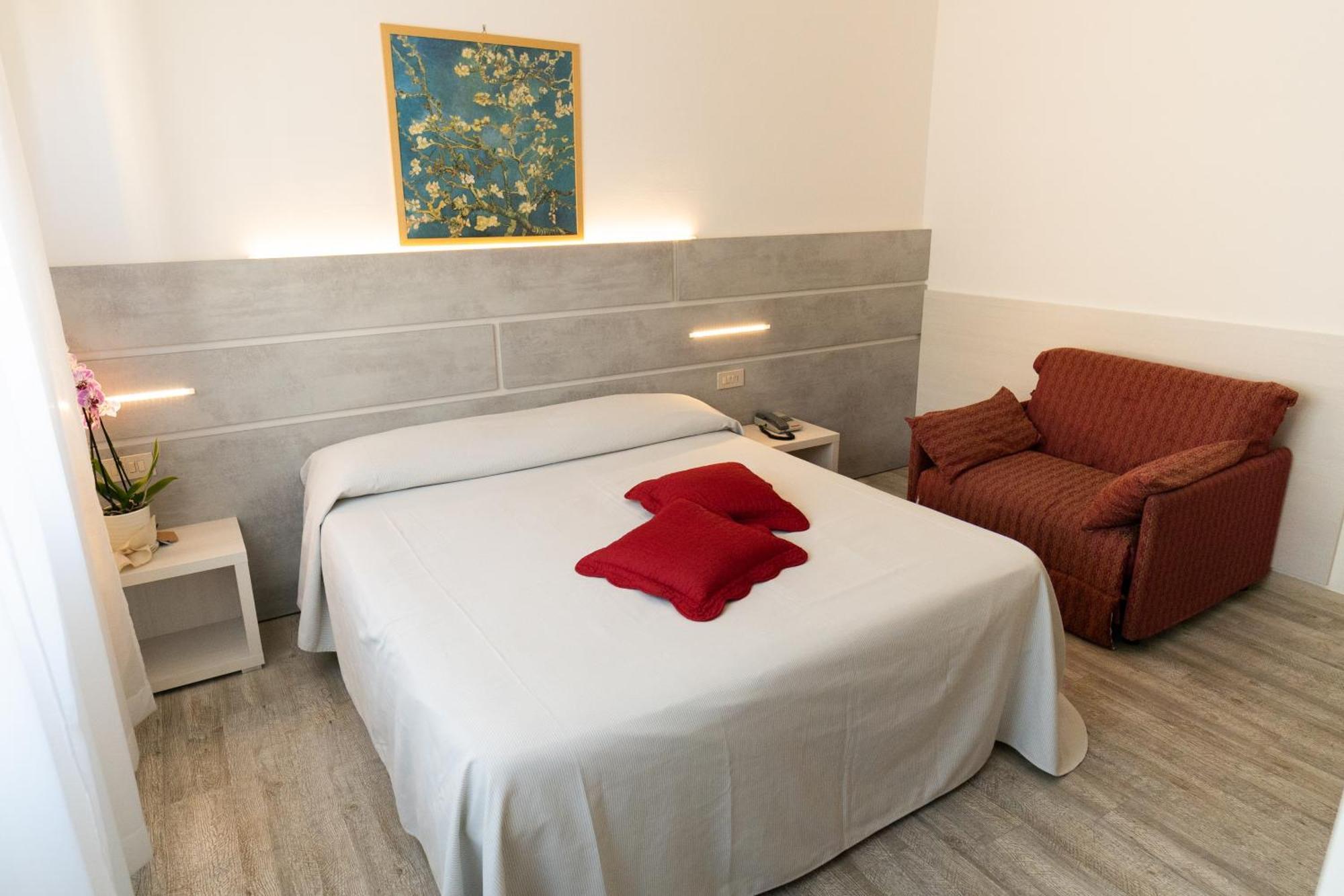 Hotel Dafne Punta Marina Camera foto